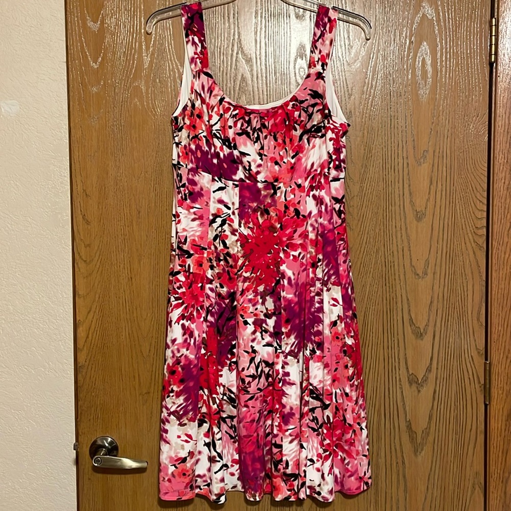 Dress Barn size 16 sleeveless dress, red, black, and pink